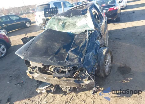 2004 Volkswagen Golf Gls Tdi z USA, uszkodzony, nr VIN 9BWGR61J644041414